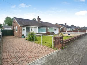 Front External- click for photo gallery